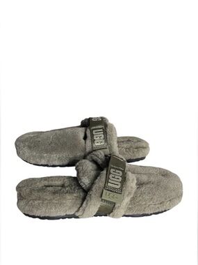 UGG Fluff It Slippers Shearling Lamb Fur Green Slip Ons Wool Mens Size 8 UNISEX